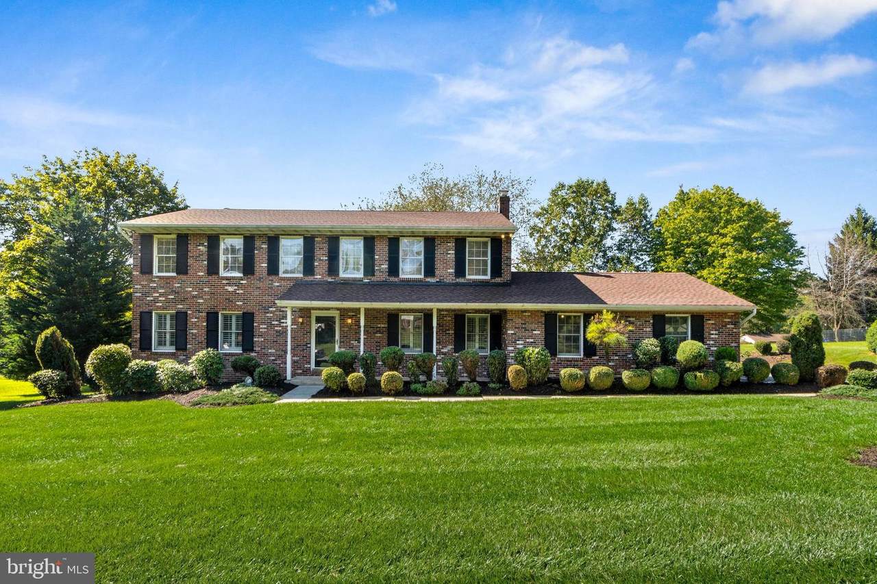 818 Gary Drive - Photo 1