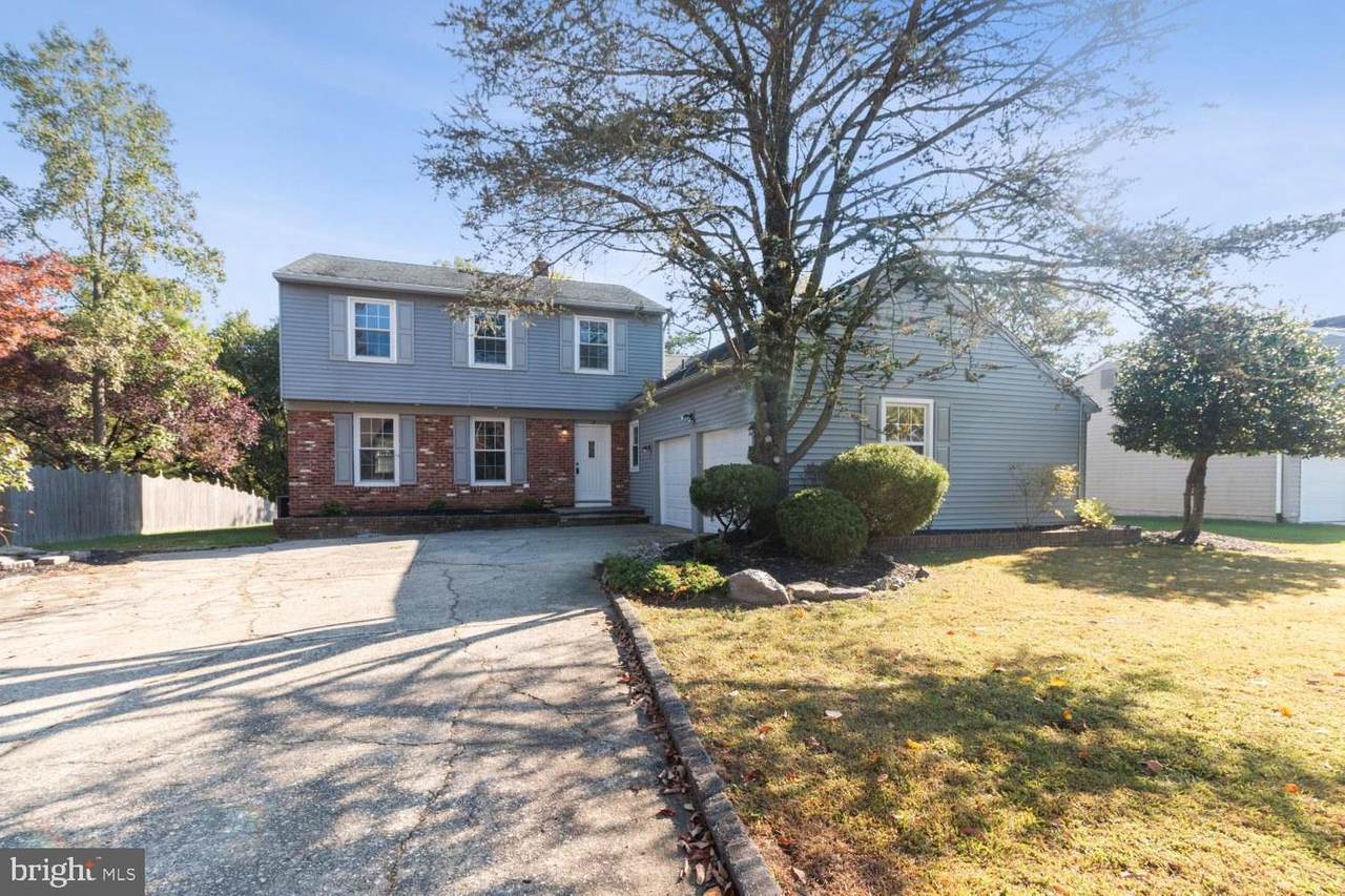 33 Green Acre Drive - Photo 1