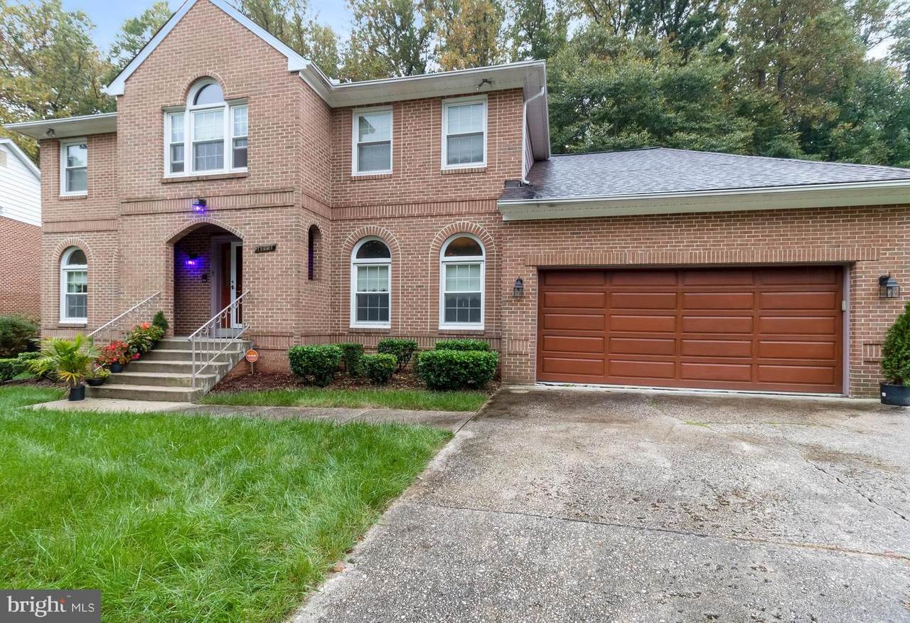 11337 Drumsheugh Lane - Photo 1