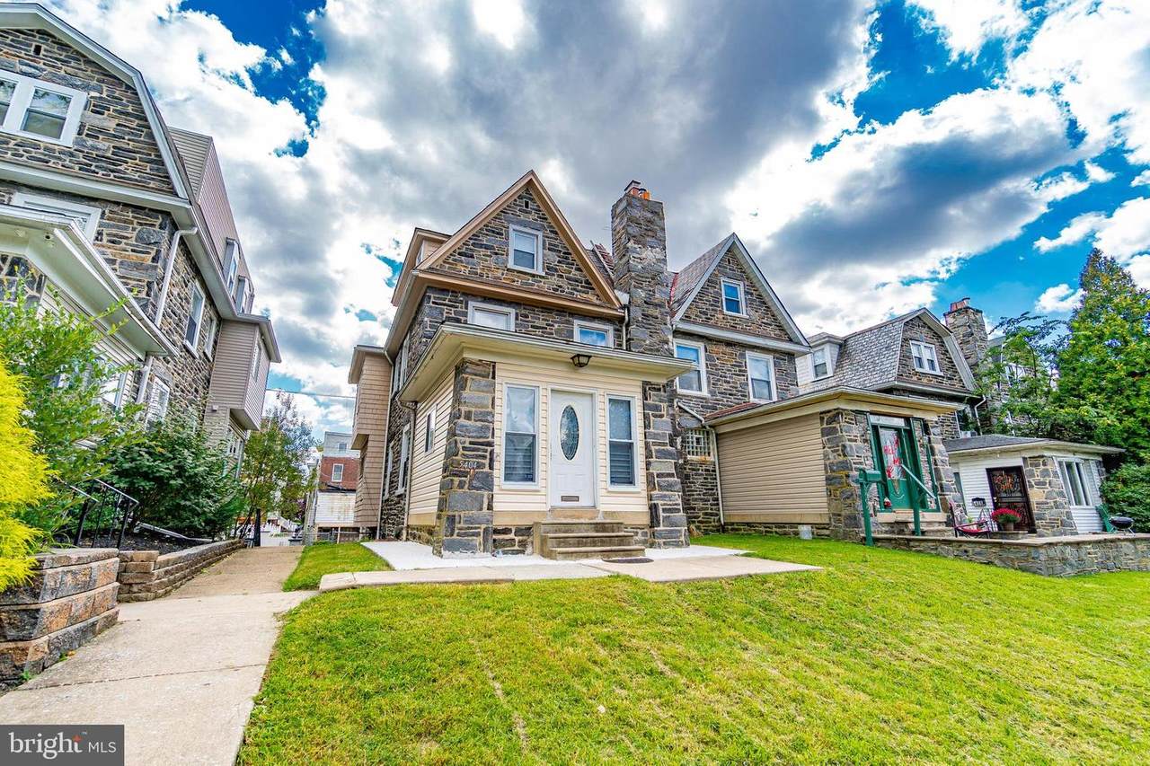5404 Woodcrest Avenue - Photo 1
