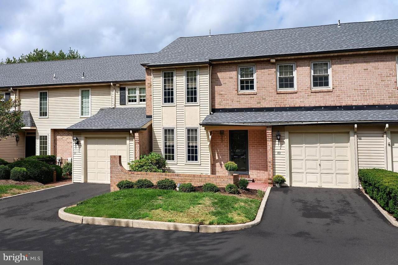 89 Sutphin Pines - Photo 1