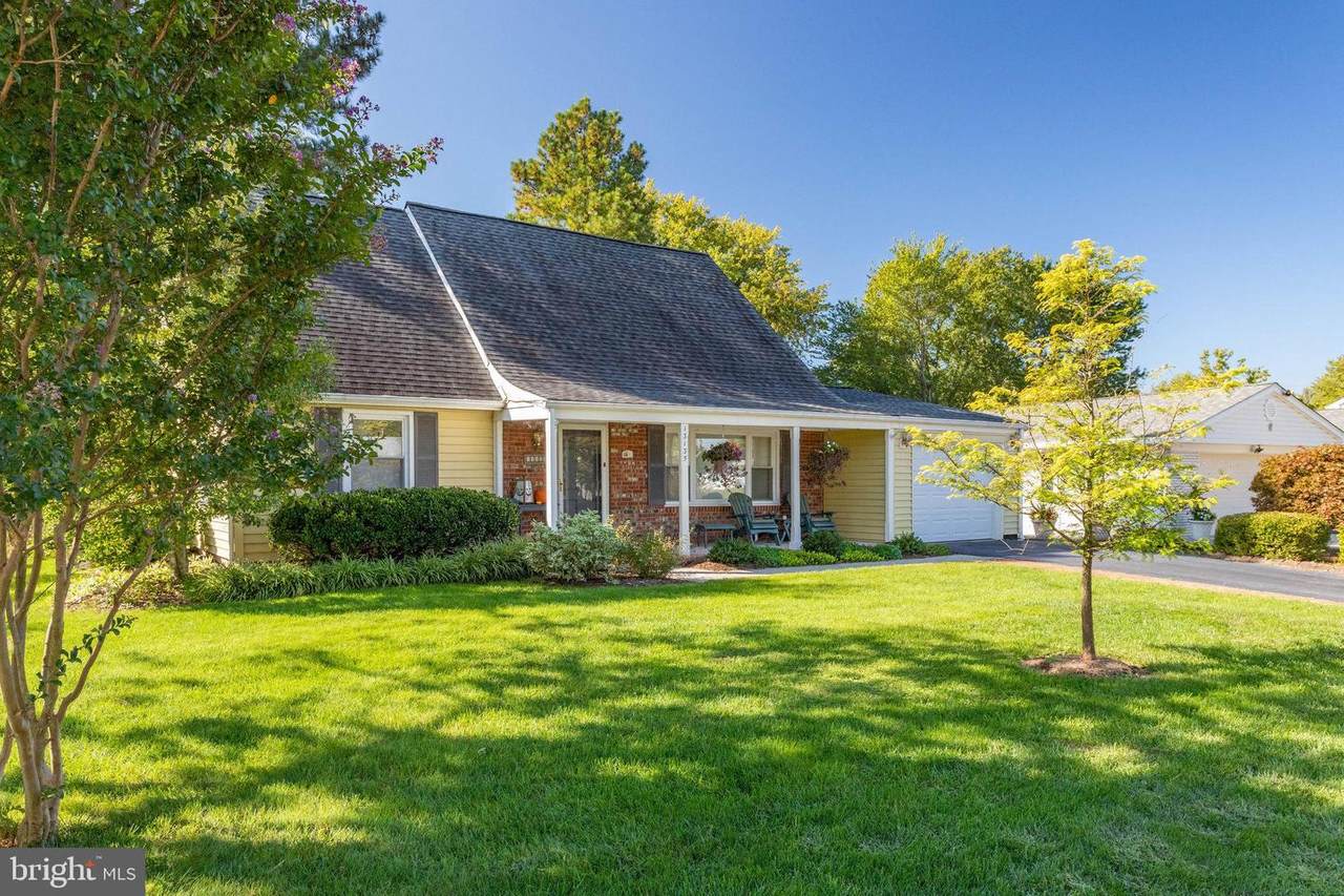 13135 Moss Ranch Lane - Photo 1