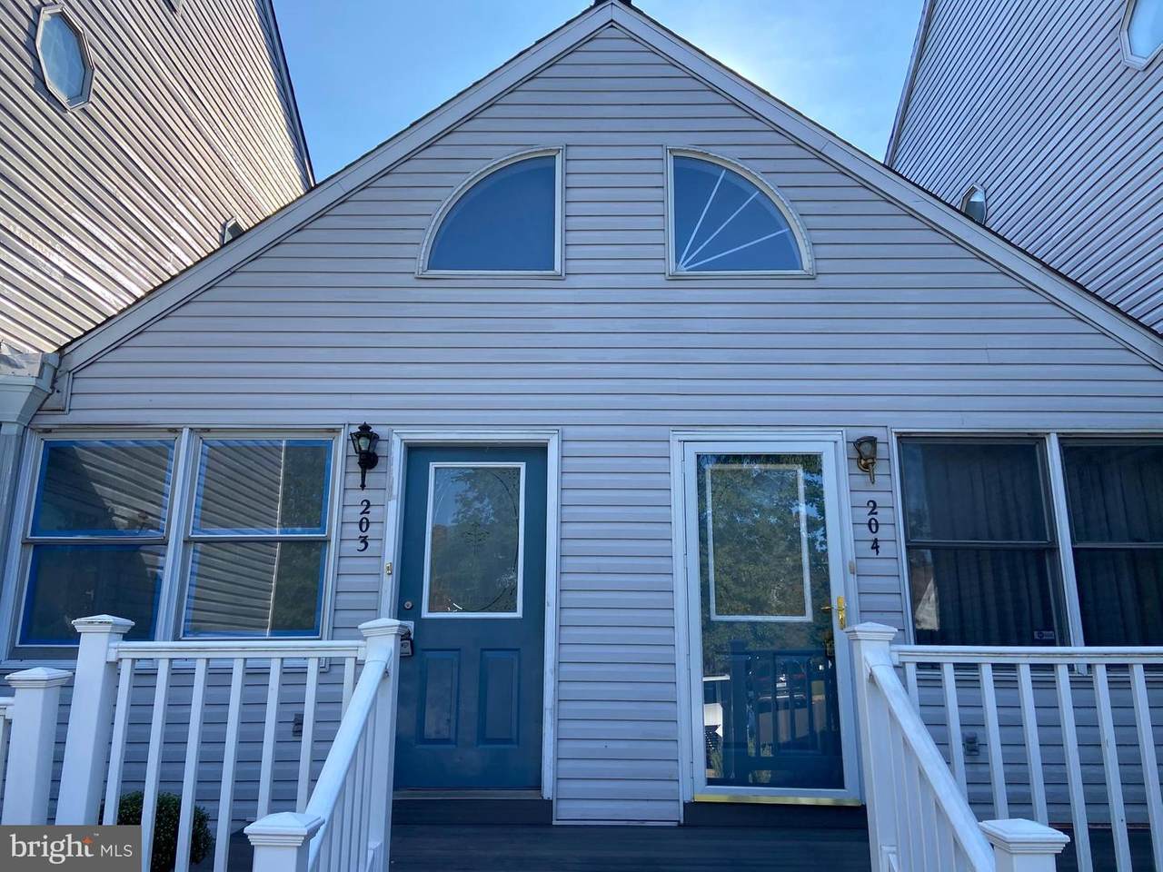 204 Victoria Drive - Photo 1