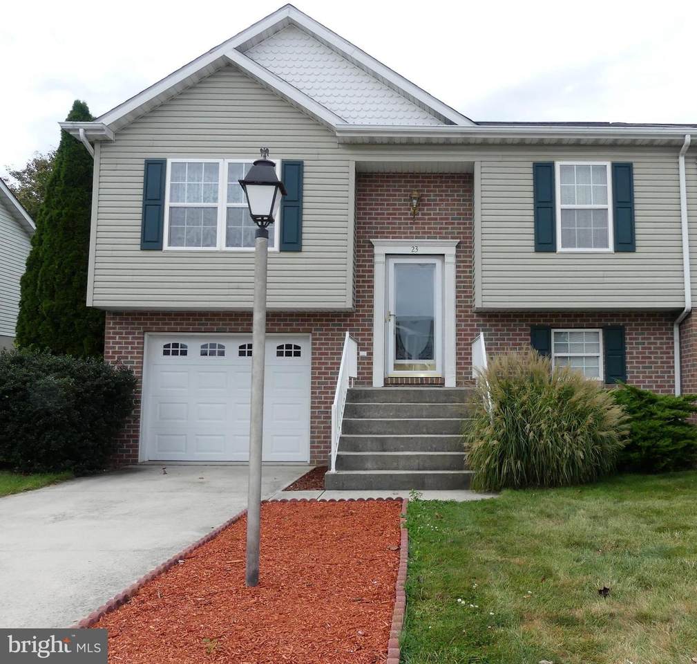 23 Westview Drive - Photo 1