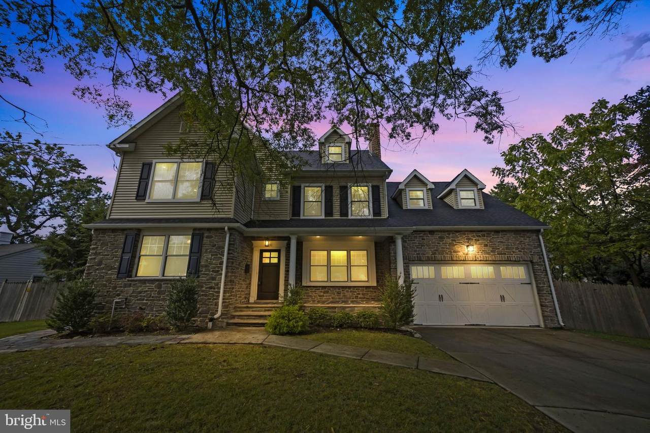 331 Ardmore Avenue - Photo 1