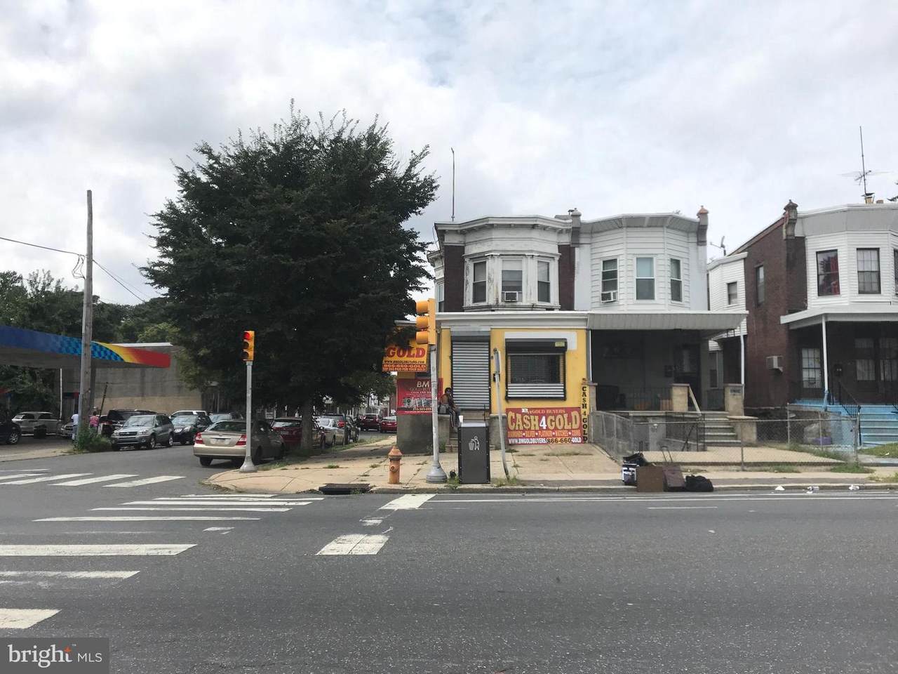 5400 5TH Street - Photo 1
