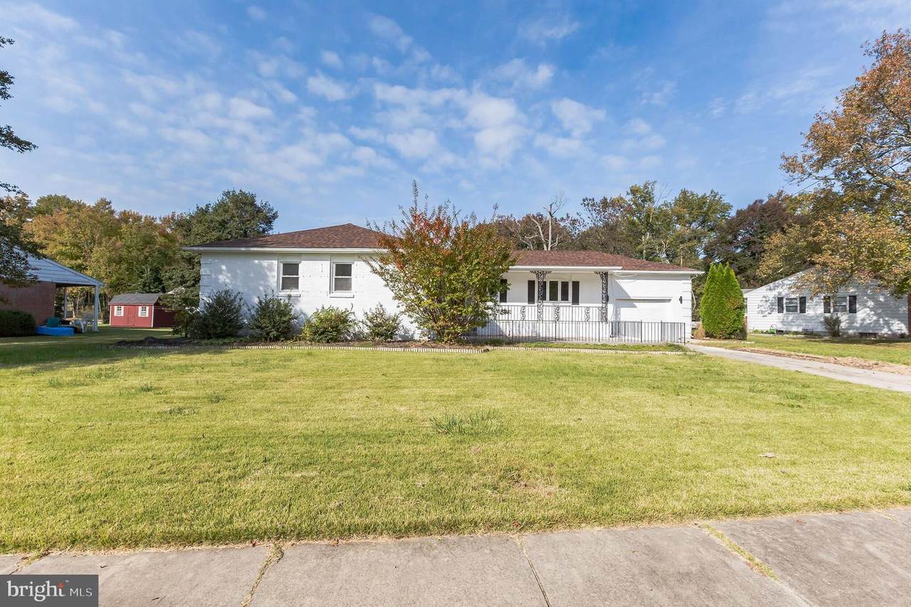 9 Woodside Place - Photo 1
