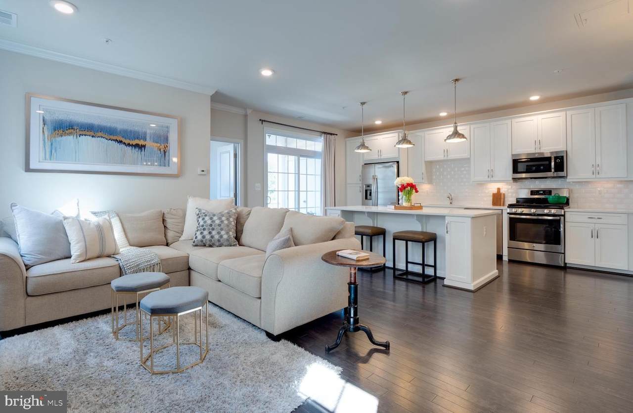 23300 Milltown Knoll Square - Photo 1