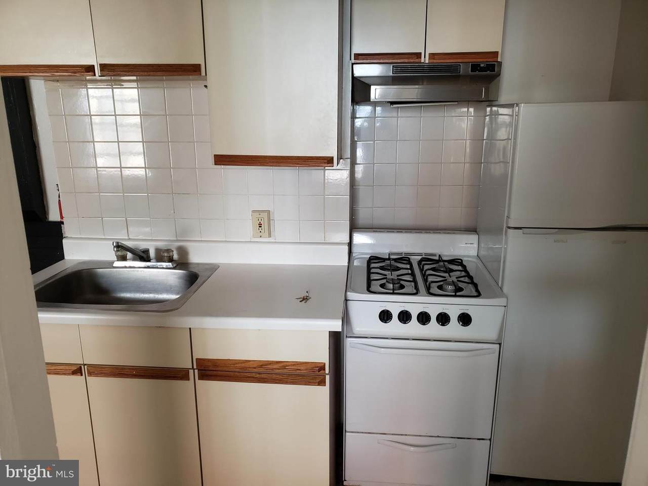 1229 Spruce Street - Photo 1