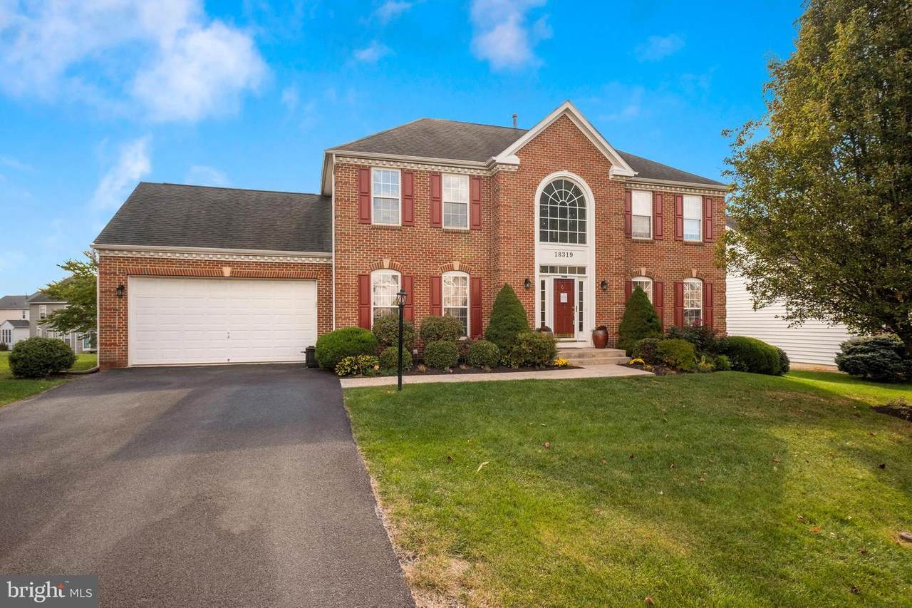 18319 Misty Acres Drive - Photo 1