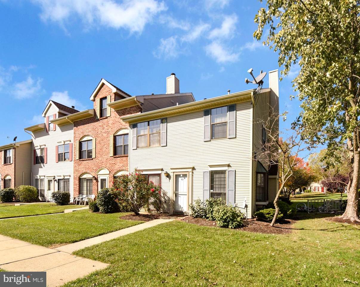 63 Oneill Court - Photo 1