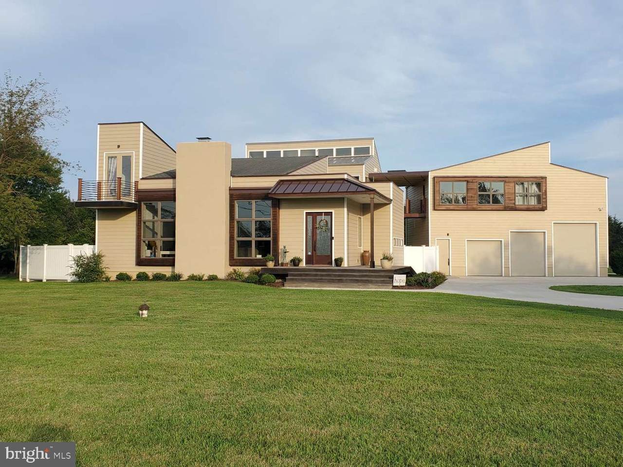 19109 Holland Glade Road - Photo 1