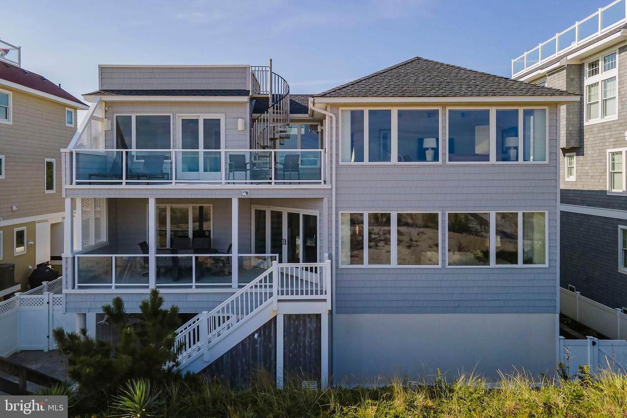 116 Virginia - Photo 1