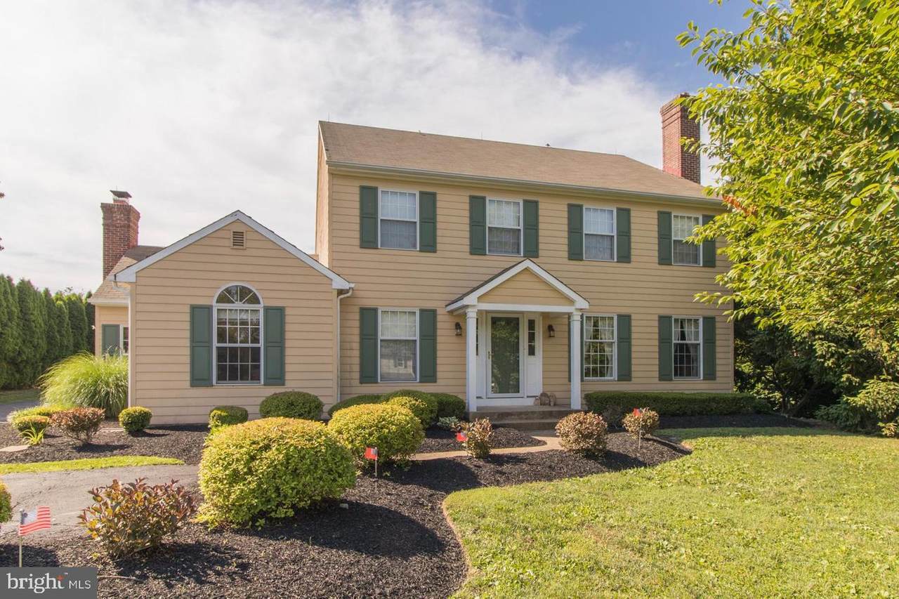 140 Cloverly Drive - Photo 1