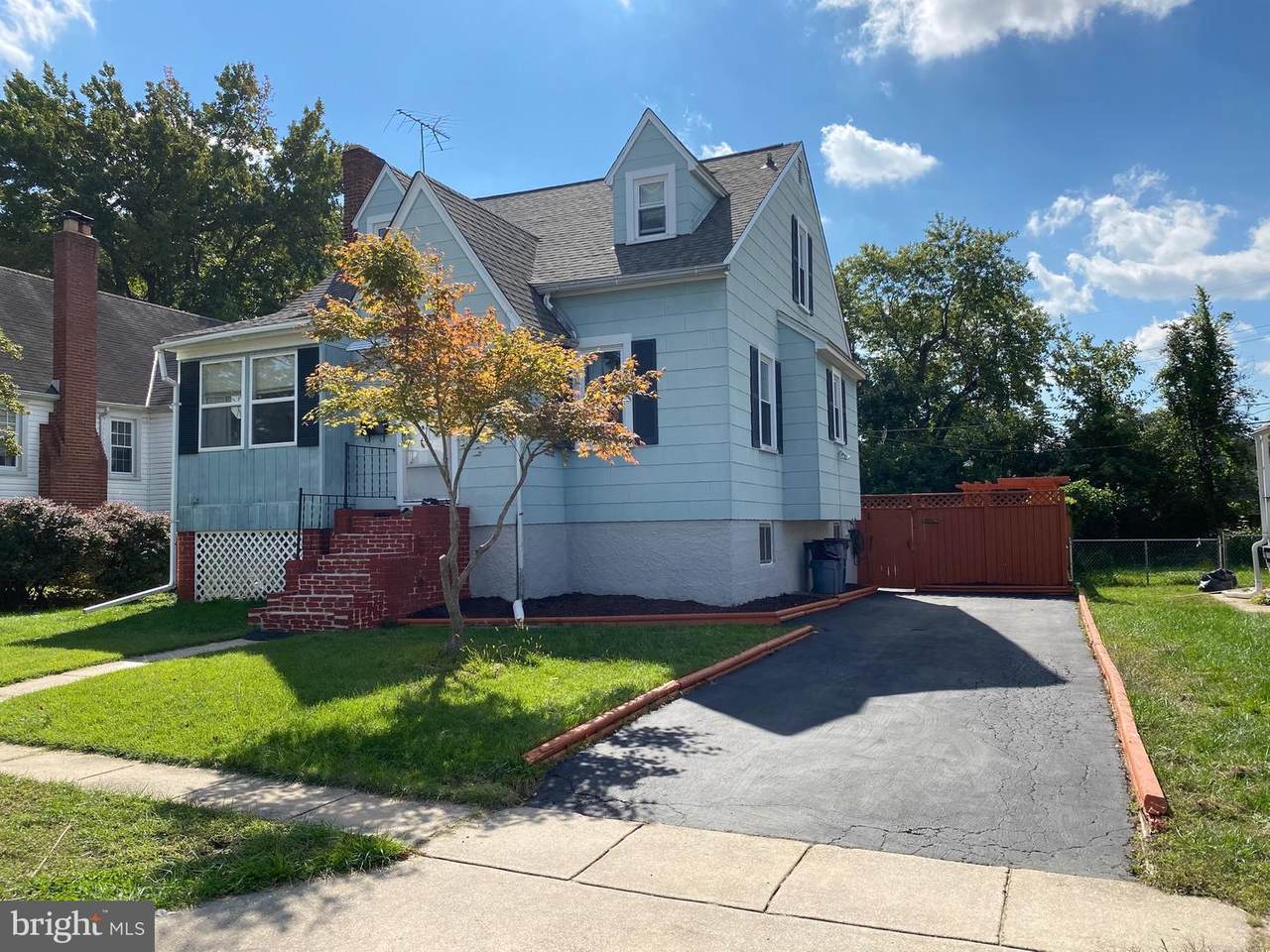 2613 Wendover Road - Photo 1