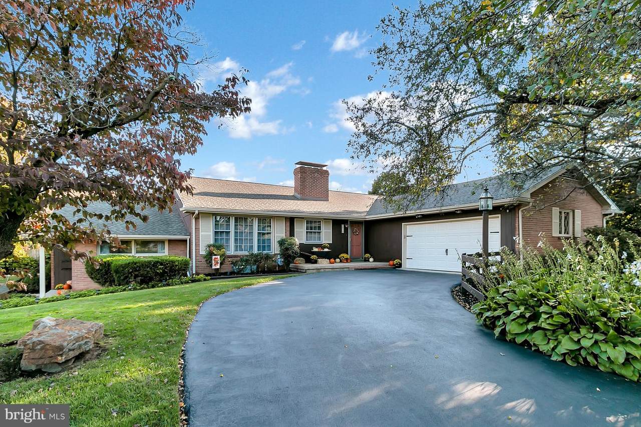 1812 Foulk Road - Photo 1