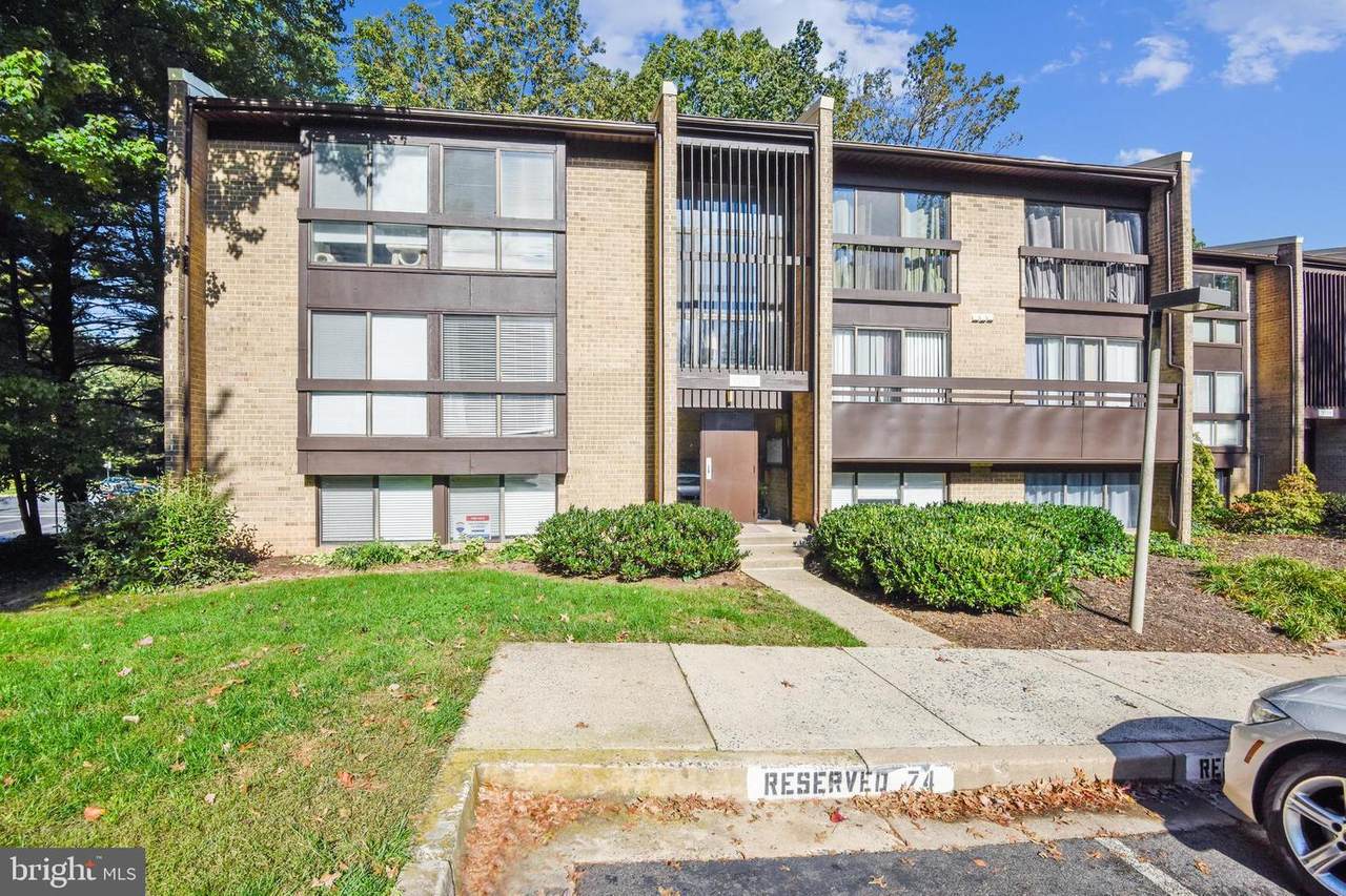 11557 Rolling Green Court - Photo 1