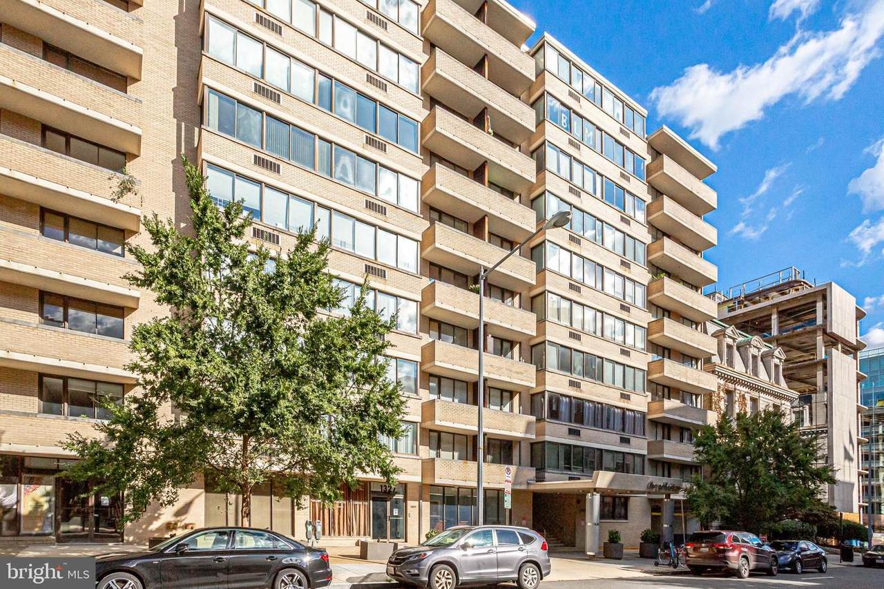 1325 18TH Street - Photo 1