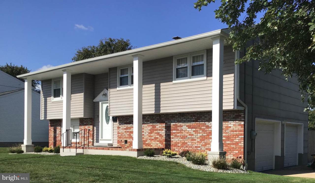 11 Ashford Drive - Photo 1