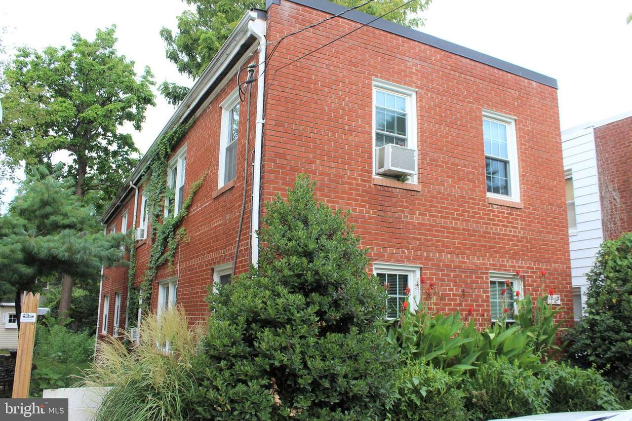 422 Payne Street - Photo 1