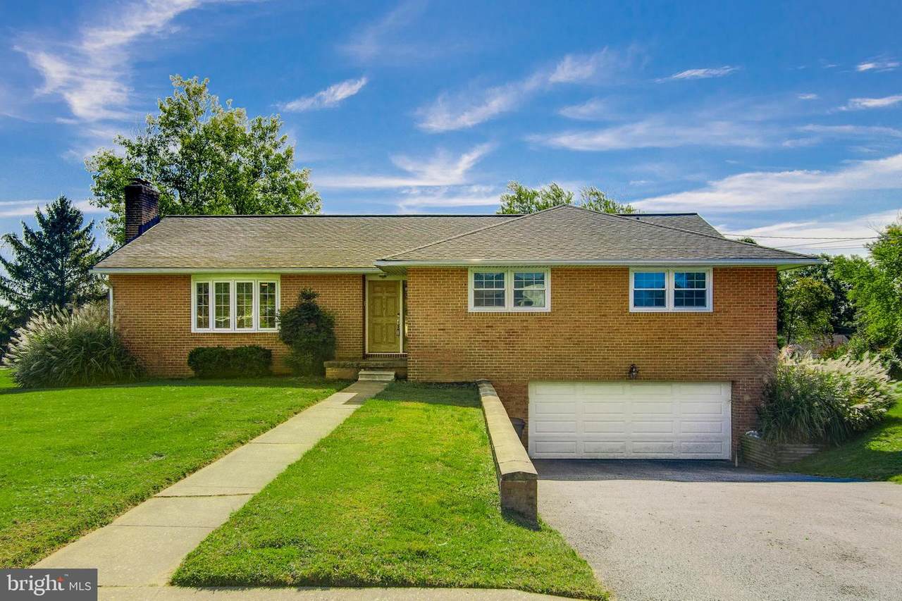 9907 Marilynn Road - Photo 1