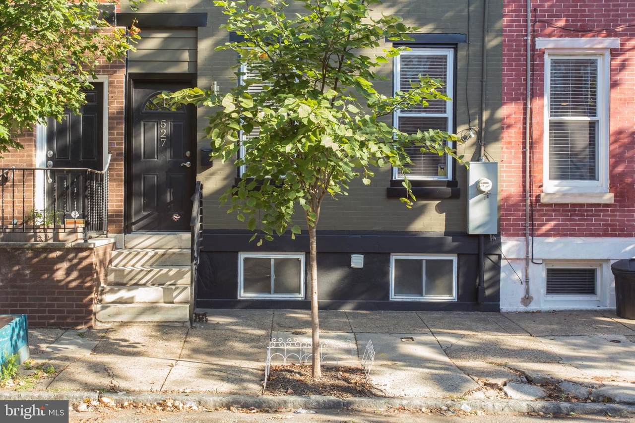 527 Moore Street - Photo 1