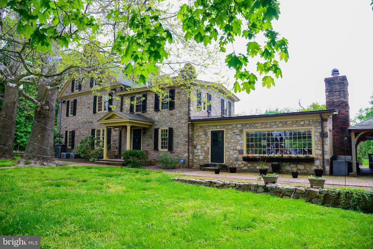 760 Newtown Road - Photo 1