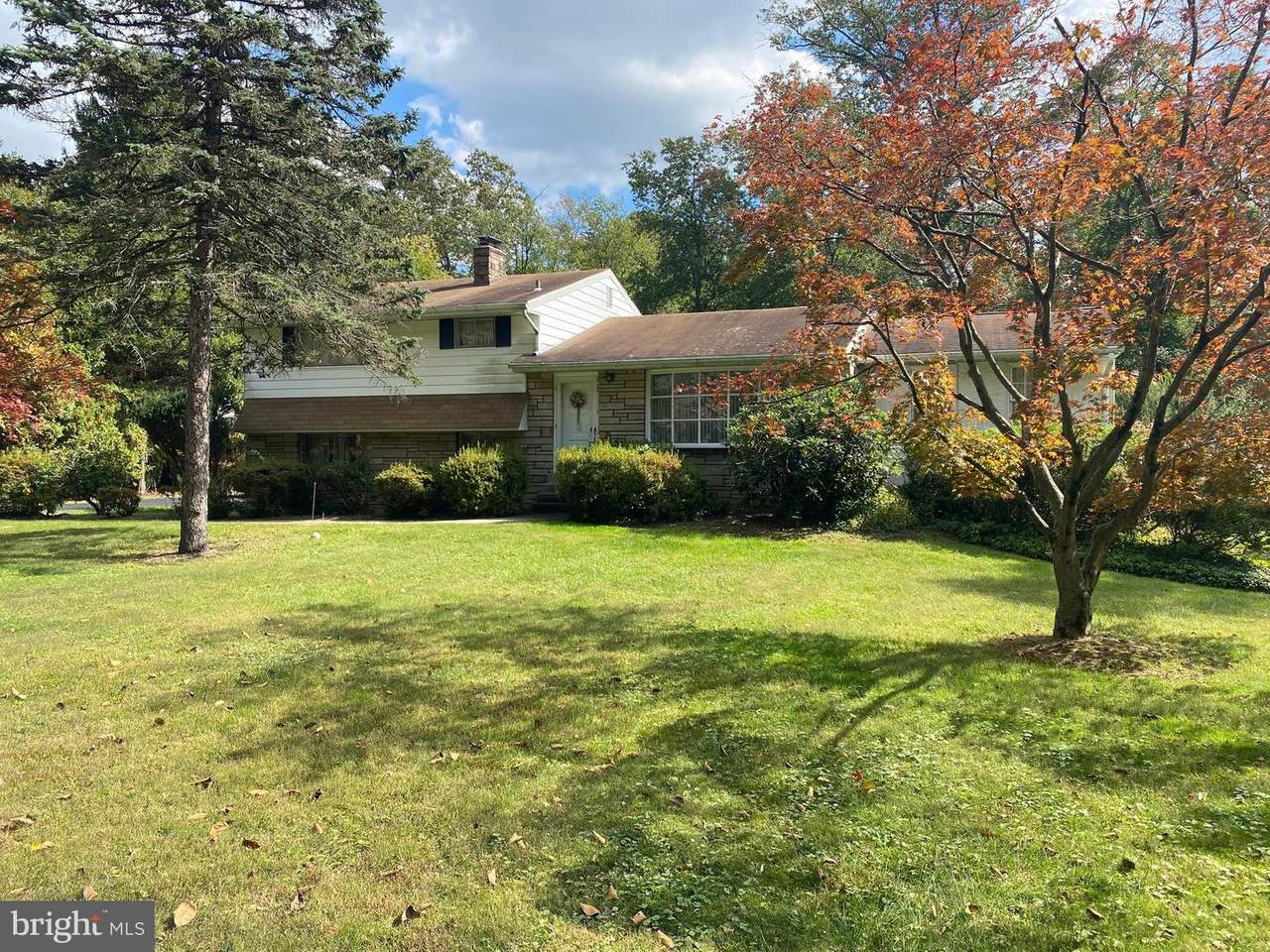 678 Cathcart Road - Photo 1