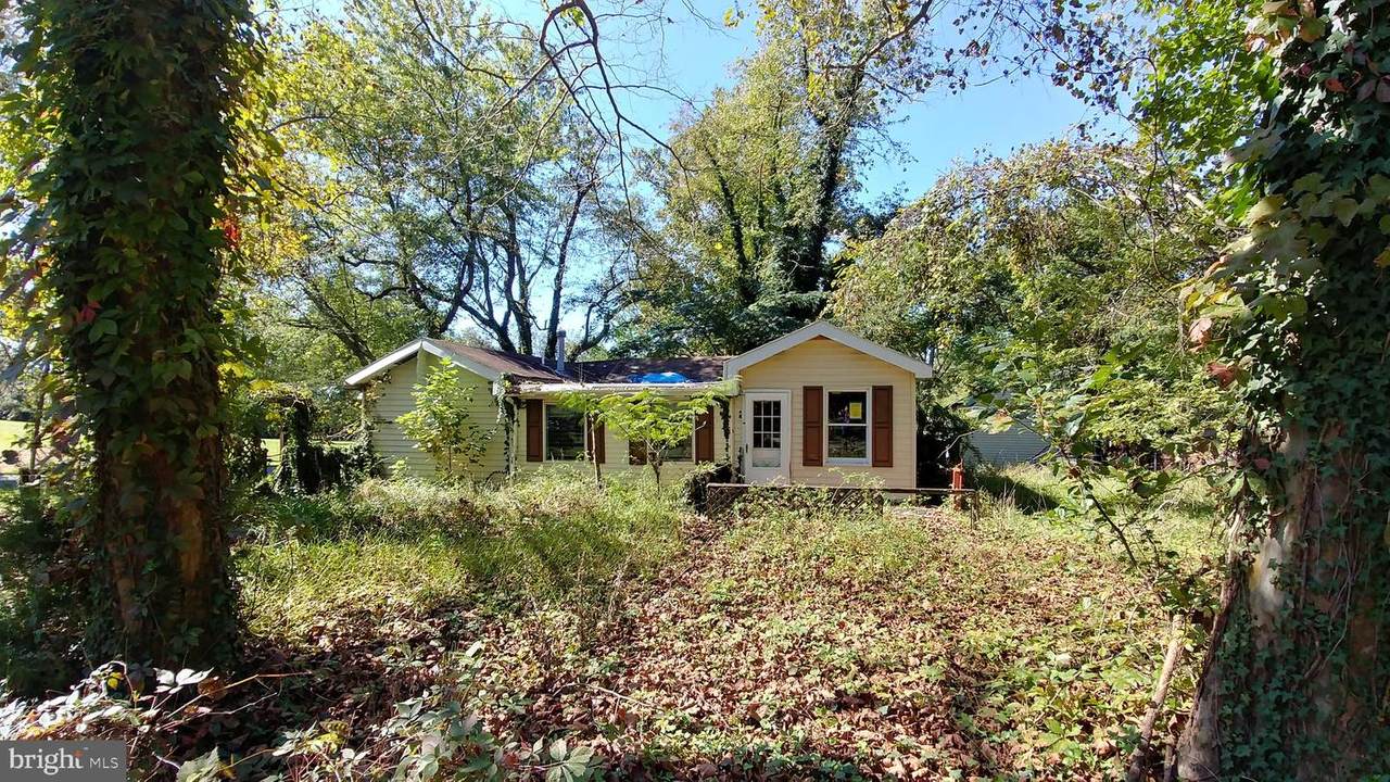 338,339 Comanche Drive - Photo 1