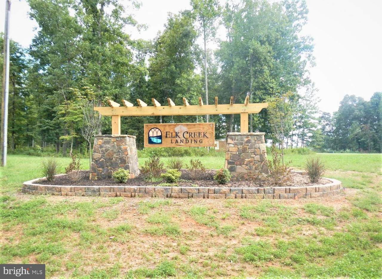 Eagles Cove - Photo 1