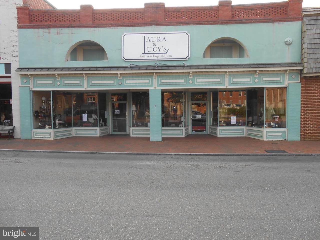 223 Main Street - Photo 1