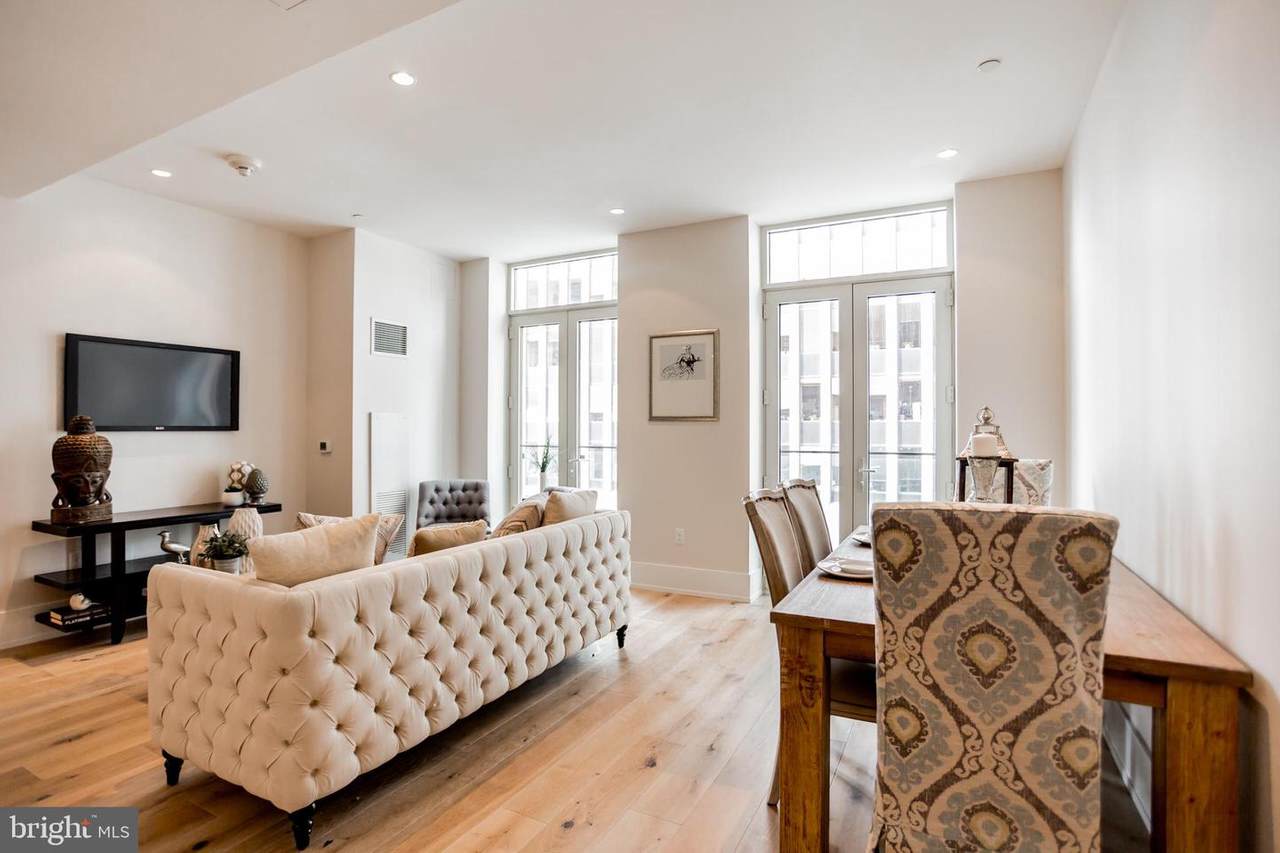 1805 Walnut Street - Photo 1
