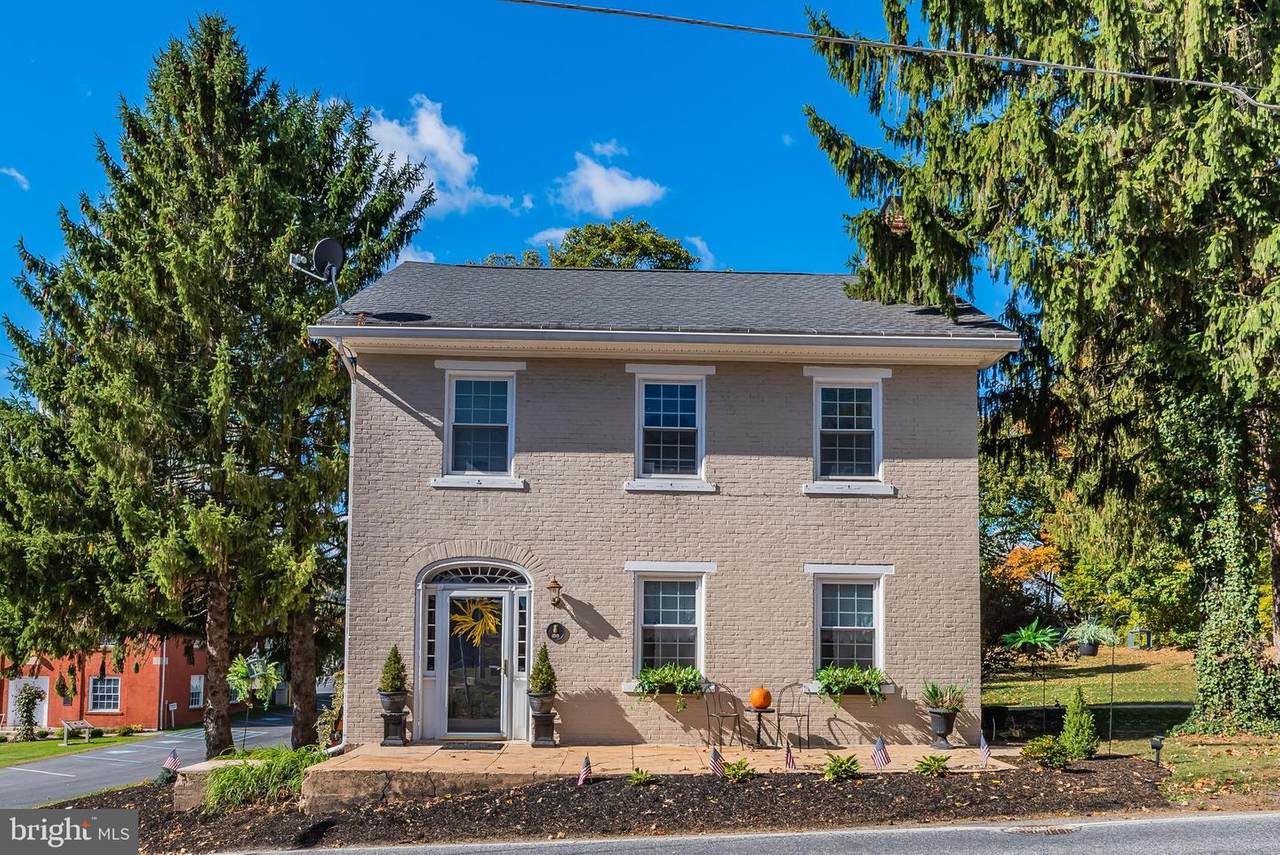 106 Carlisle Street - Photo 1