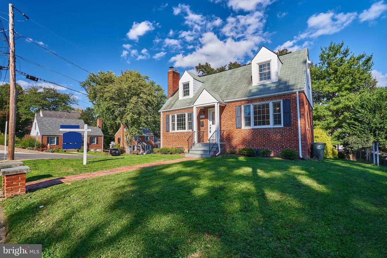 1817 Madison Street - Photo 1