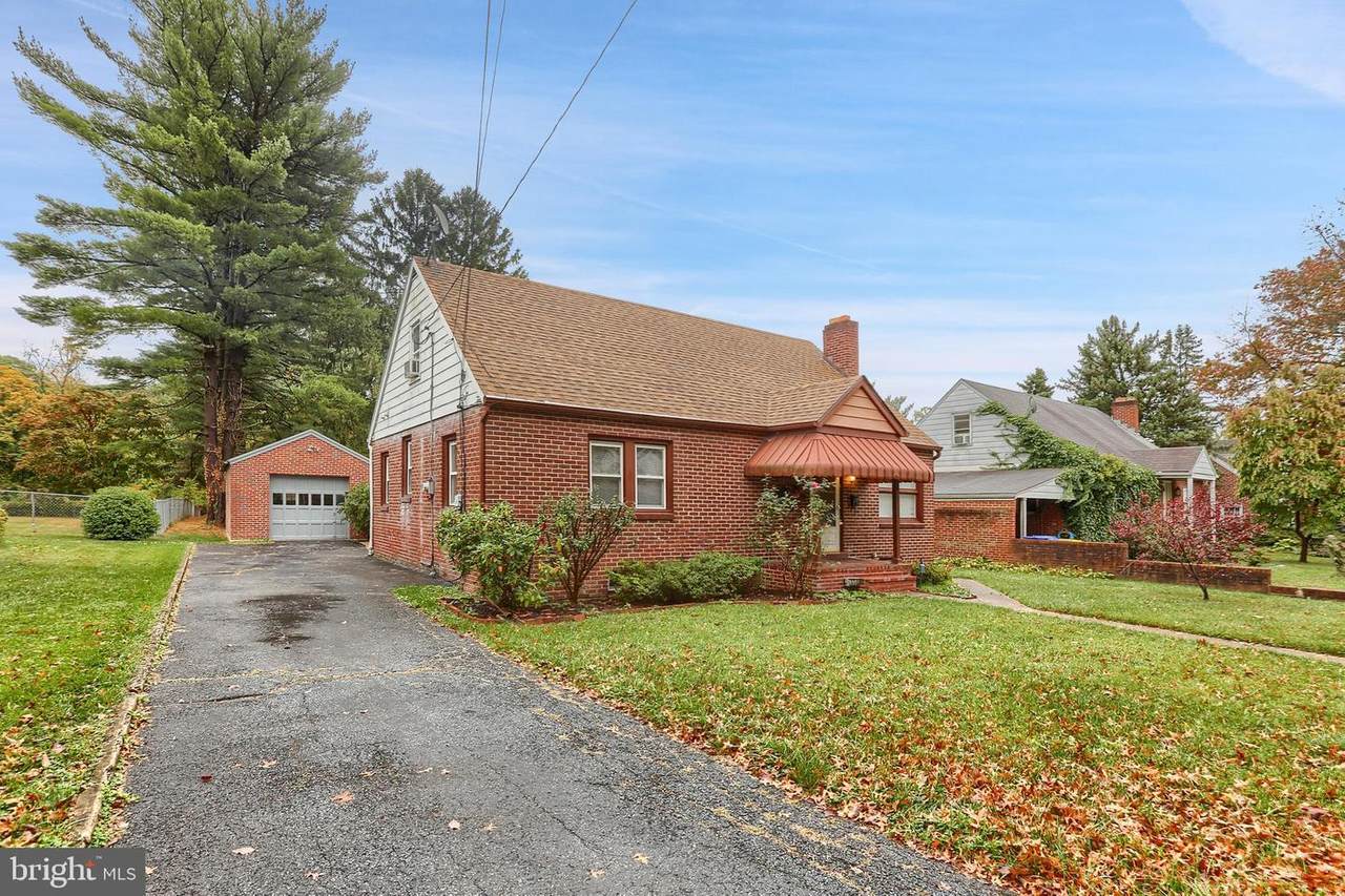 373 48TH Street - Photo 1