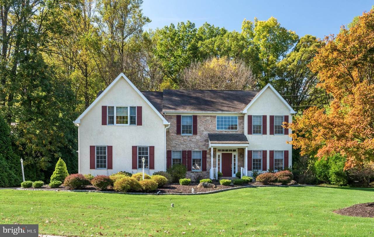 1104 Dickens Drive - Photo 1