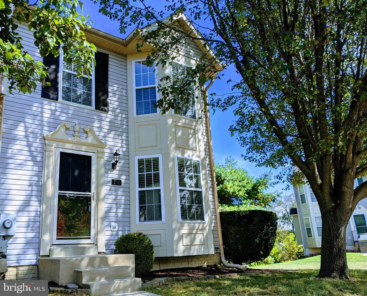 200 Moser Circle - Photo 1
