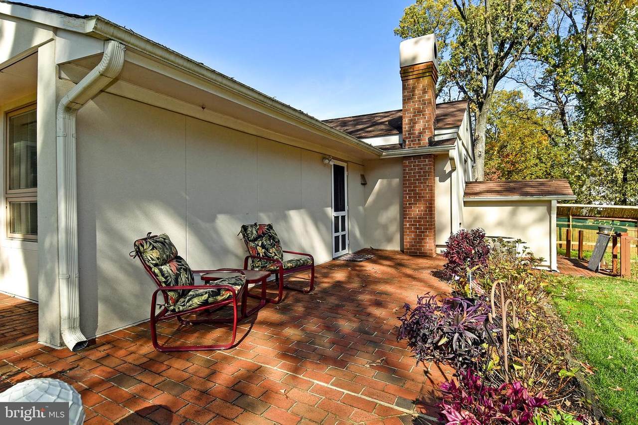 4839 Powell Road - Photo 1