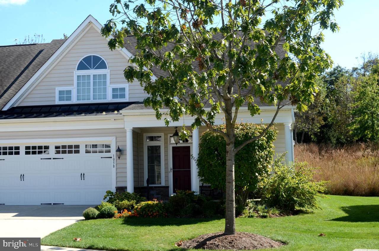 1058 Balfour Circle - Photo 1