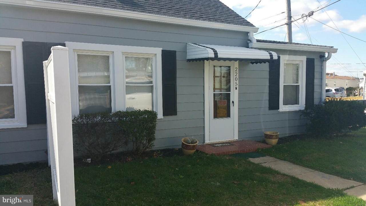 2205 Old Westminster Pike - Photo 1