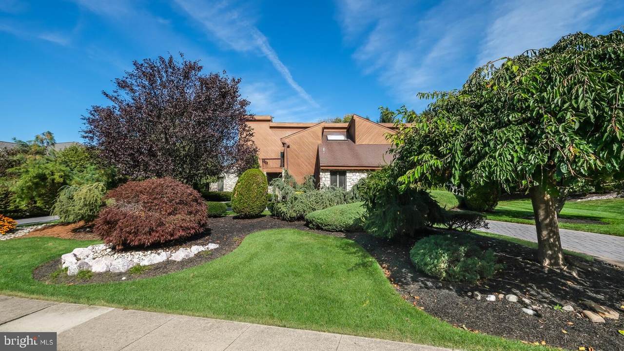 631 Longview Drive - Photo 1