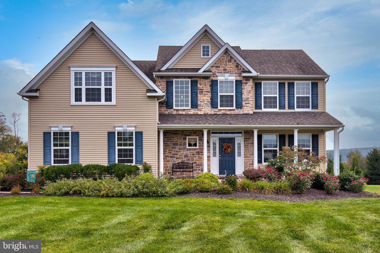 101 Everett Ct - Photo 1