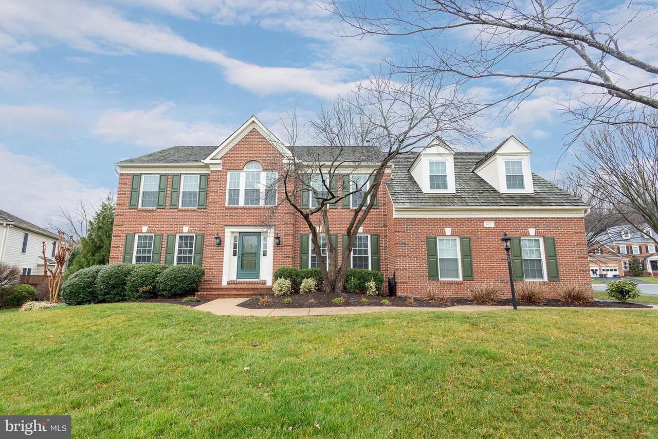 601 Lasswell Court - Photo 1