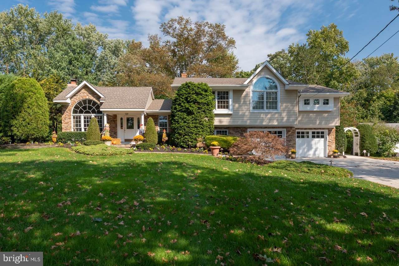 113 Haines Drive - Photo 1