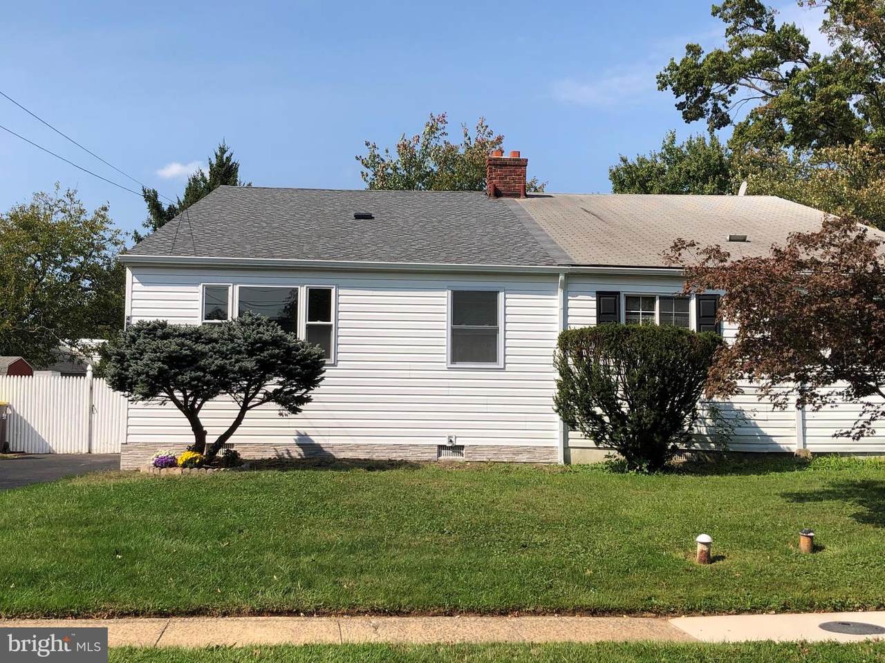 498 Wade Avenue - Photo 1