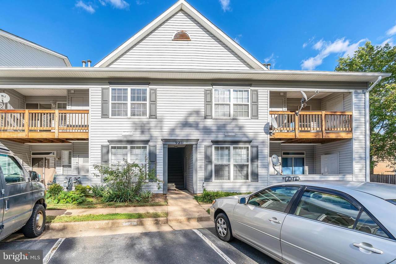 9211 Azure Court - Photo 1