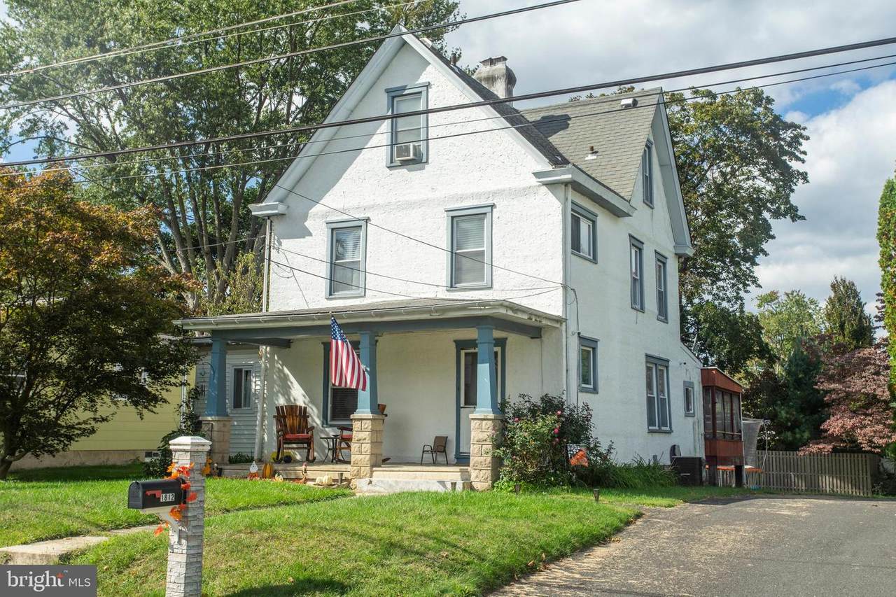 1812 Lukens Avenue - Photo 1