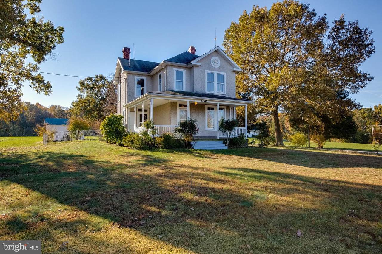 4940 Bicknell Road - Photo 1