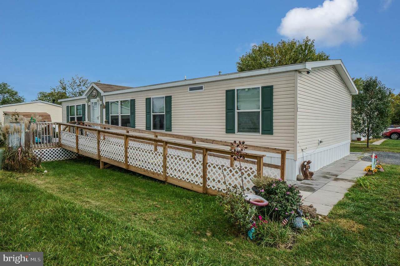 4820 Old Harrisburg Road - Photo 1