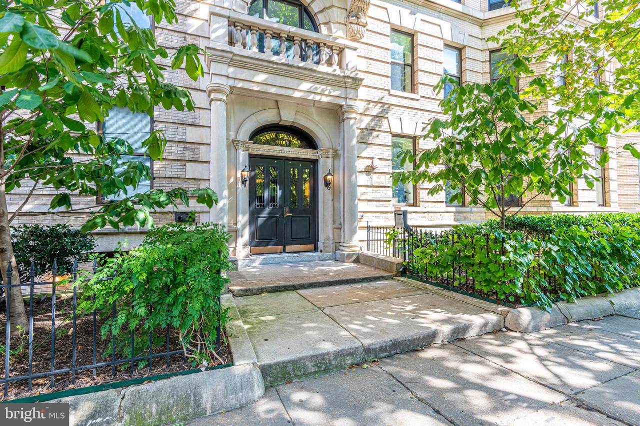 1115 12TH Street - Photo 1